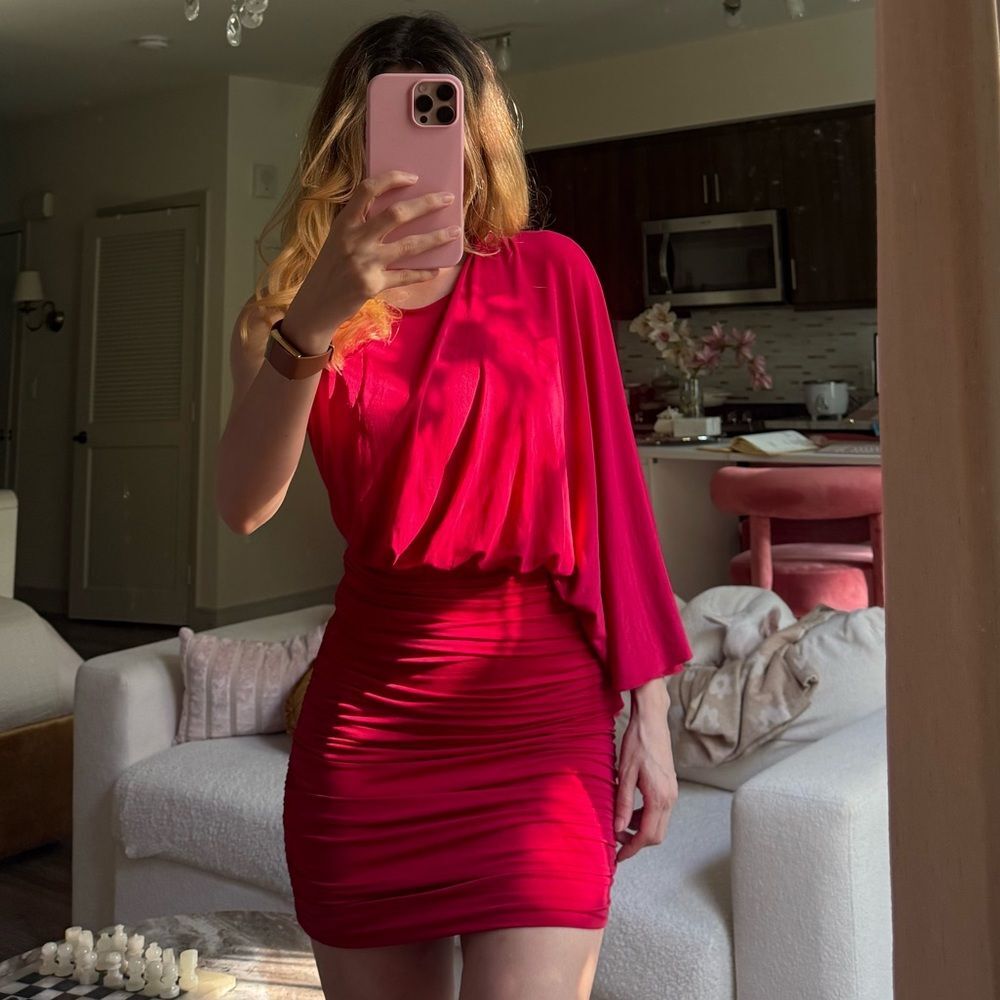 BCBGMaxAzria red One-Shoulder Ruched Mini Dress Asymmetric Bodycon XS